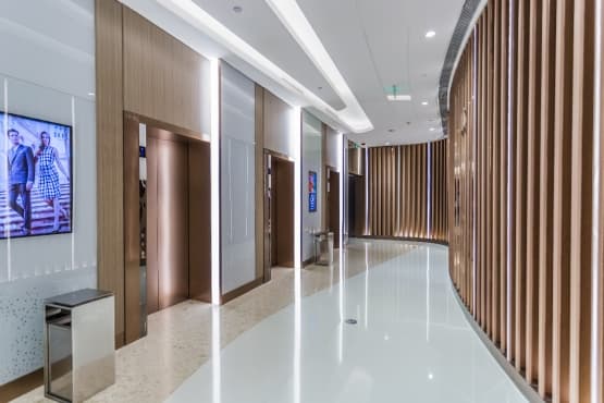 Hoàn thiện nội ngoại thất khu vực cửa thang máy